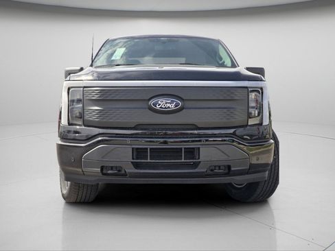 New 2025 Ford F150 Lightning Flash image 13