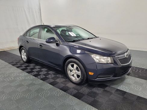 Used 2014 Chevrolet Cruze LT w/ All-Star Edition FWD image 2