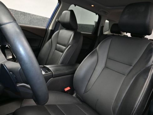 Used 2023 Nissan Rogue SL w/ SL Premium Package image 17