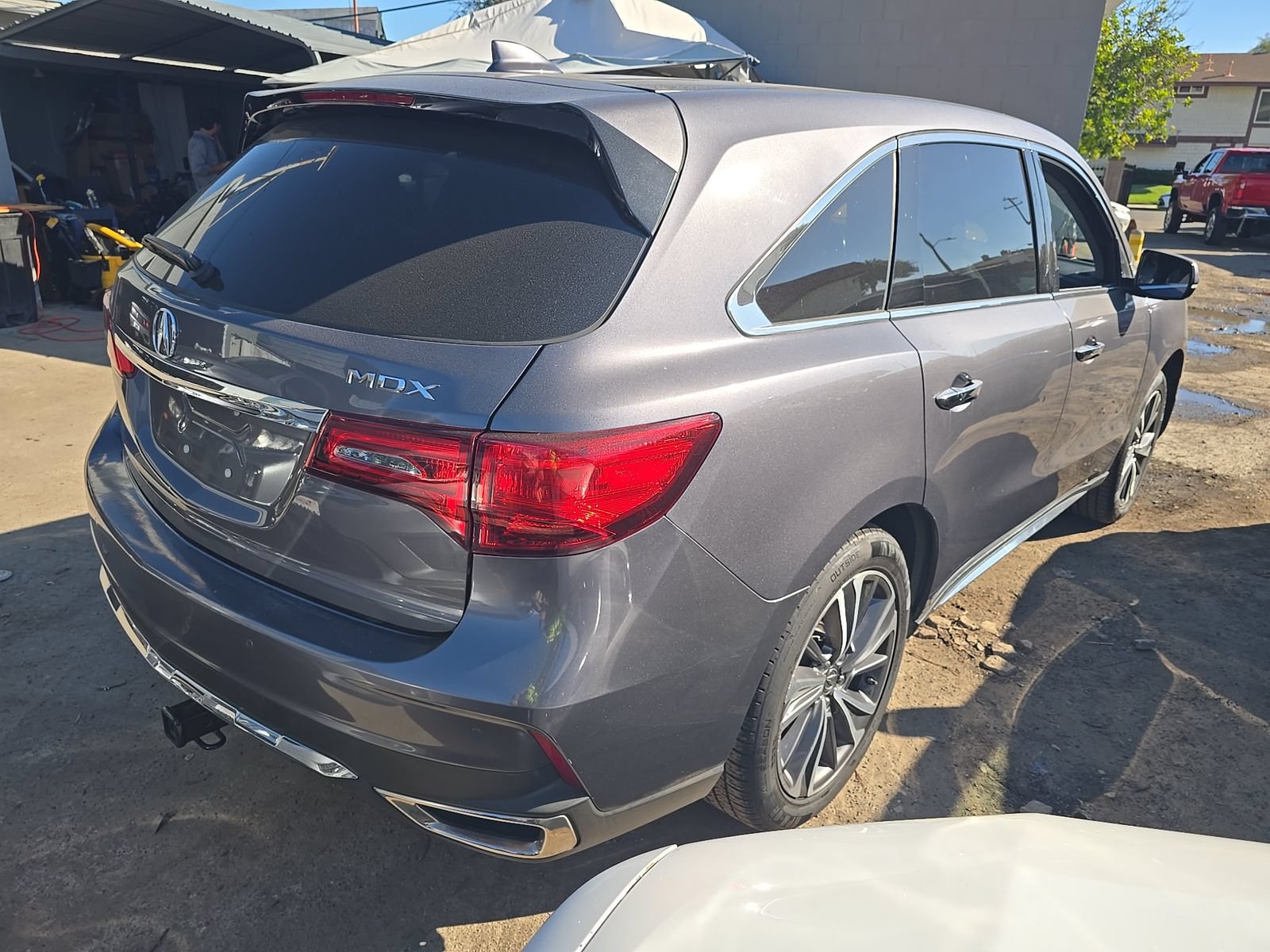 Used 2019 Acura MDX w/ Technology Package FWD image 2