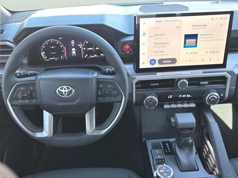 New 2026 Toyota Tacoma TRD Off-Road AWD/4WD image 19