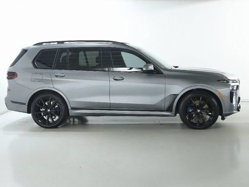 Used 2023 BMW X7 xDrive40i w/ M Sport Package AWD/4WD image 10