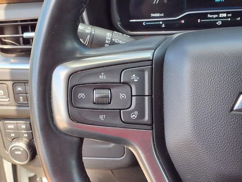 Used 2023 Chevrolet Suburban Premier AWD/4WD image 35