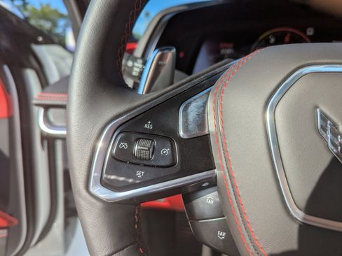 Used 2023 Chevrolet Corvette Stingray Premium Conv w/ Z51 Performance Package image 25