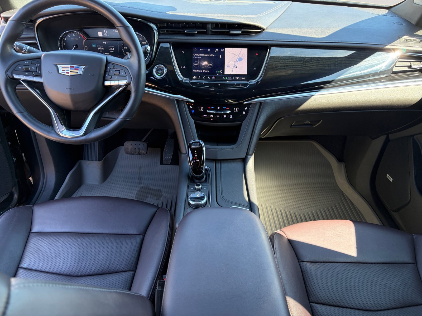 Used 2021 Cadillac XT6 Premium Luxury FWD image 11