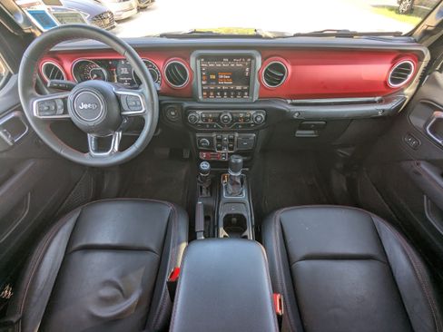 Used 2023 Jeep Gladiator Rubicon w/ LED Lighting Group AWD/4WD image 17