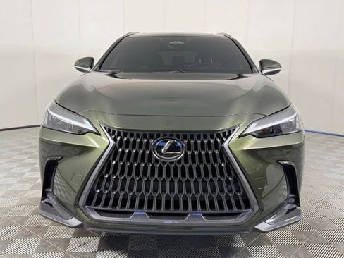 Used 2024 Lexus NX 250 FWD image 11