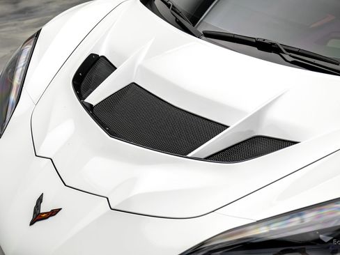 Used 2026 Chevrolet Corvette ZR1 w/ Stealth Interior Trim Package RWD image 42
