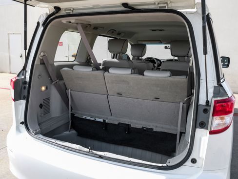 Used 2015 Nissan Quest S FWD image 47