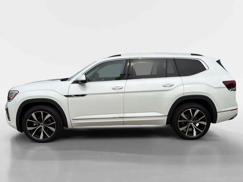 Used 2024 Volkswagen Atlas SEL Premium R-Line AWD/4WD image 3