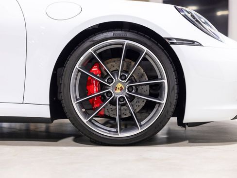 Used 2021 Porsche 911 Carrera S RWD image 23