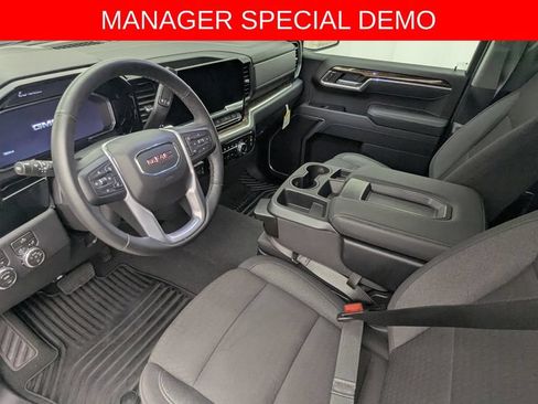 Used 2026 GMC Sierra 1500 Elevation AWD/4WD image 8