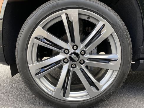 Used 2026 Cadillac Escalade Sport w/ Touring Package image 47