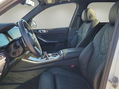 Used 2023 BMW X5 xDrive40i w/ M Sport Package image 13