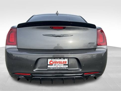 Used 2022 Chrysler 300 Touring L w/ Comfort Group image 18