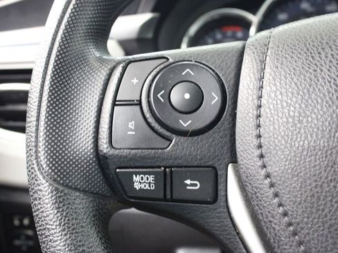 Used 2016 Toyota Corolla LE FWD image 21