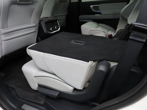 Used 2025 Ford Expedition Platinum w/ Platinum Ultimate Package image 71