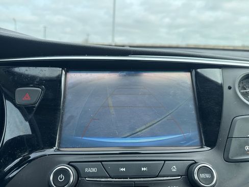Used 2019 Buick Envision Essence image 48