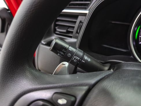 Used 2018 Honda Fit EX image 24