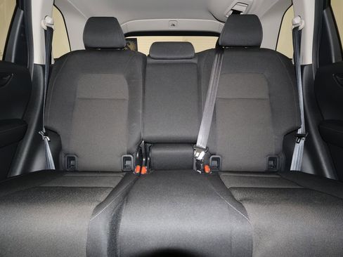 Used 2025 Honda CR-V LX image 30