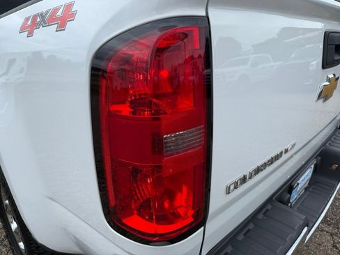Used 2017 Chevrolet Colorado W/T w/ WT Convenience Package AWD/4WD image 31
