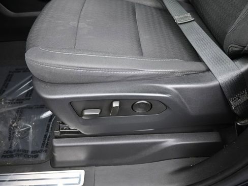 Used 2022 Chevrolet Silverado 1500 RST image 15