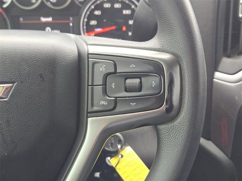 Used 2022 Chevrolet Silverado 2500 Custom w/ Custom Convenience Package image 23