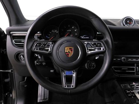 Used 2021 Porsche Macan GTS AWD/4WD image 40