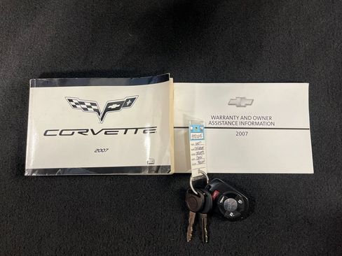 Used 2007 Chevrolet Corvette Convertible w/ Preferred Equipment Group RWD image 57