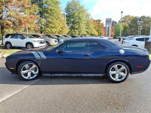 Used 2013 Dodge Challenger R/T Plus image 17