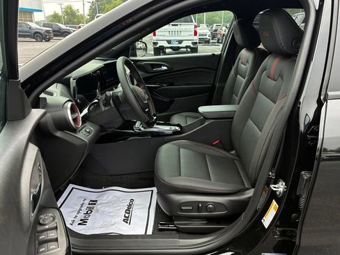 New 2026 Chevrolet Trax RS w/ Driver Confidence Package FWD image 4