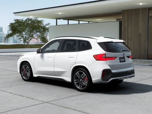 New 2026 BMW X1 xDrive28i image 2