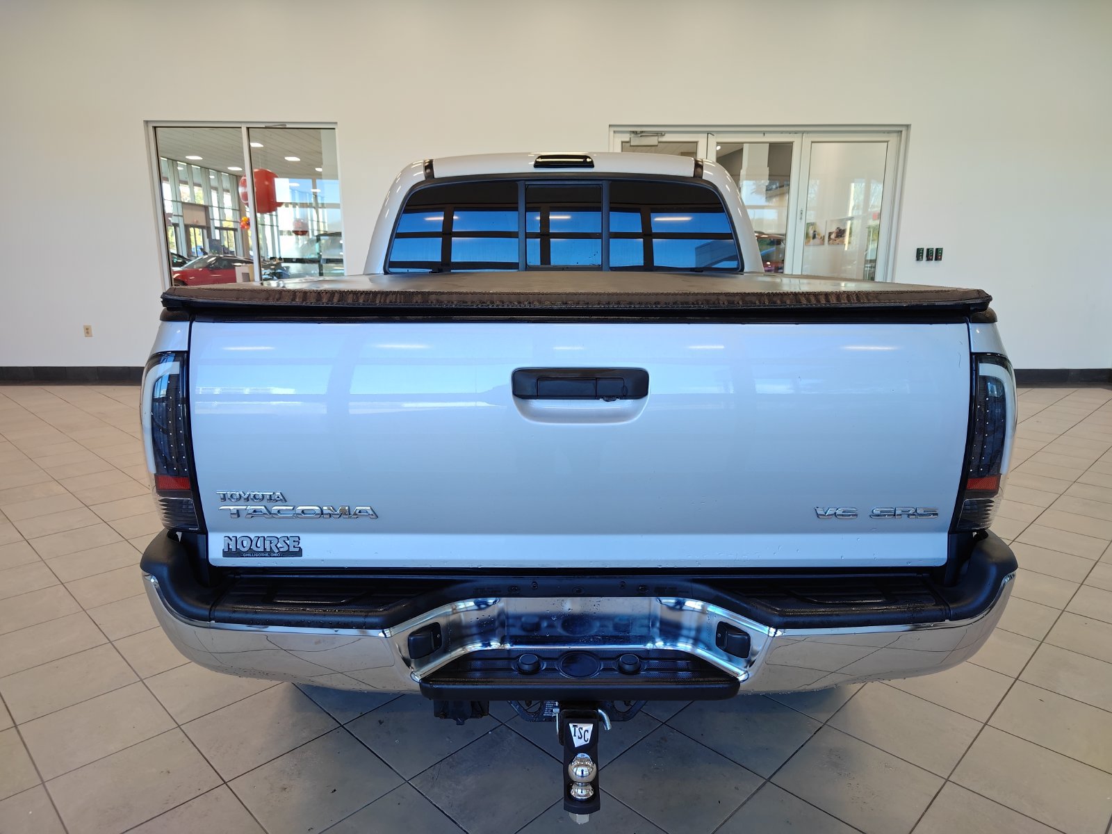 Used 2011 Toyota Tacoma 4x4 Double Cab w/ SR5 Pkg #2 image 4