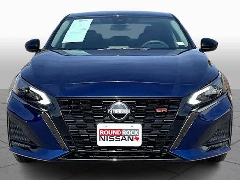 Certified 2023 Nissan Altima 2.5 SR image 4