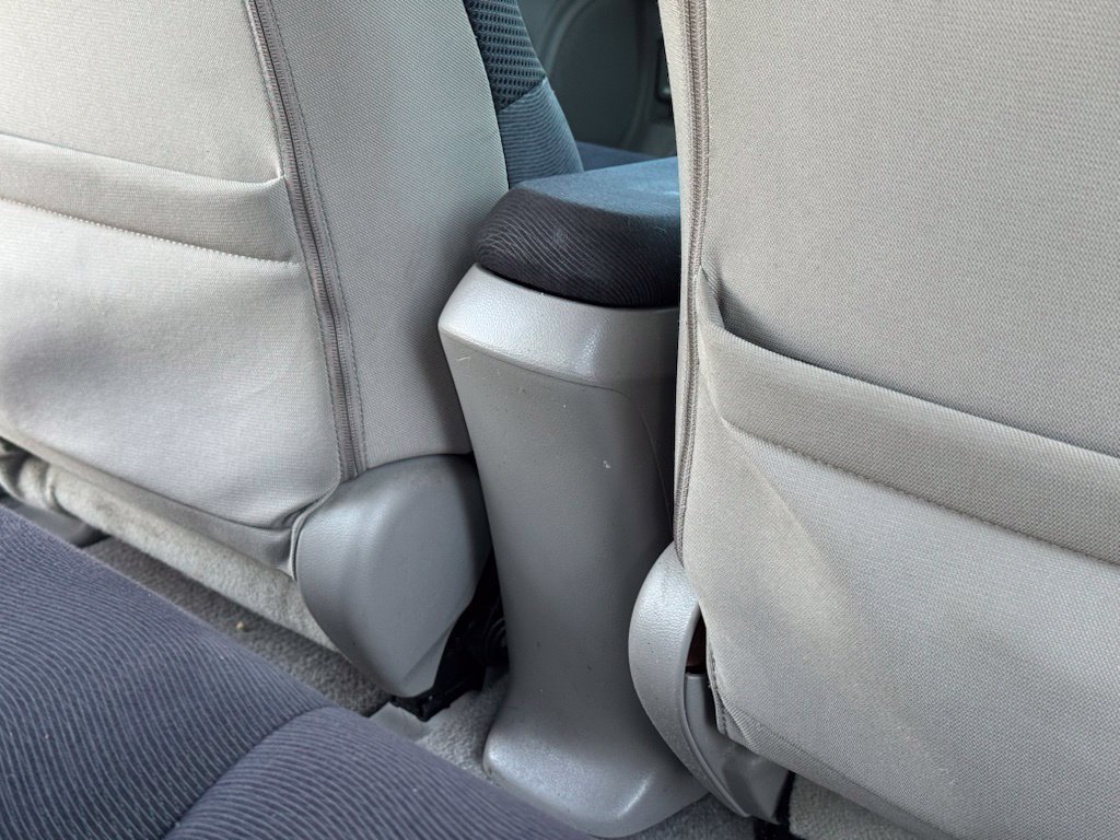 Used 2010 Honda Insight EX image 19