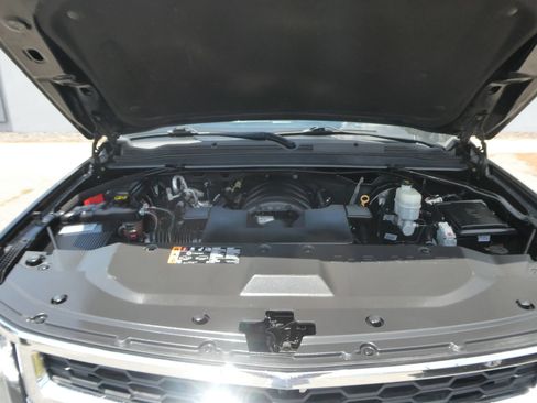 Used 2019 Chevrolet Tahoe LT AWD/4WD image 35