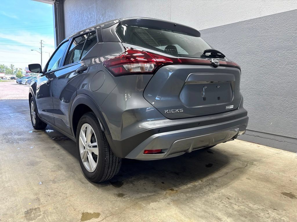 Used 2025 Nissan Kicks Play S FWD image 25