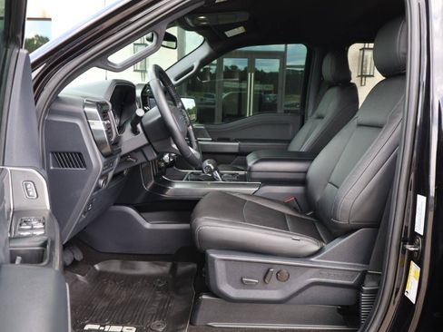 Used 2022 Ford F150 XLT w/ Equipment Group 302A High AWD/4WD image 9
