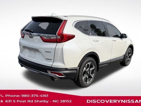 Used 2018 Honda CR-V Touring image 3