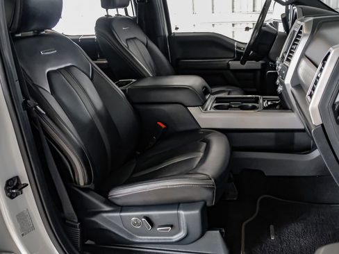 Used 2021 Ford F450 Platinum w/ FX4 Off-Road Package image 30