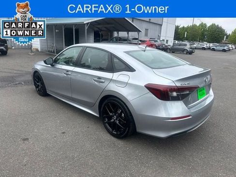 Used 2025 Honda Civic Sport image 5