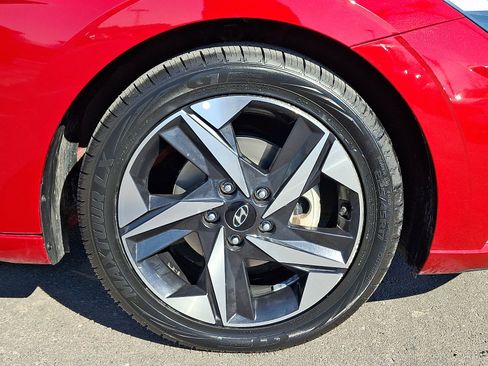 Certified 2023 Hyundai Elantra SEL w/ Convenience Package image 8