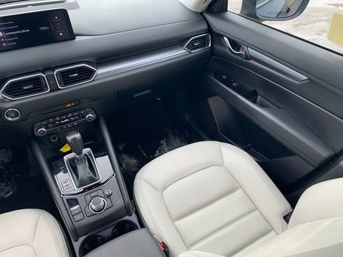 Used 2025 MAZDA CX-5 AWD 2.5 S w/ Preferred Package image 21