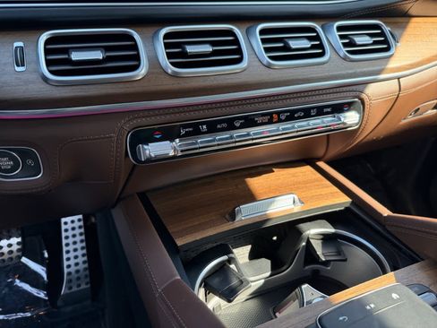 Certified 2024 Mercedes-Benz GLE 53 AMG 4MATIC image 21