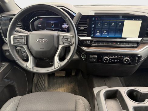 Used 2024 Chevrolet Silverado 1500 RST AWD/4WD image 11