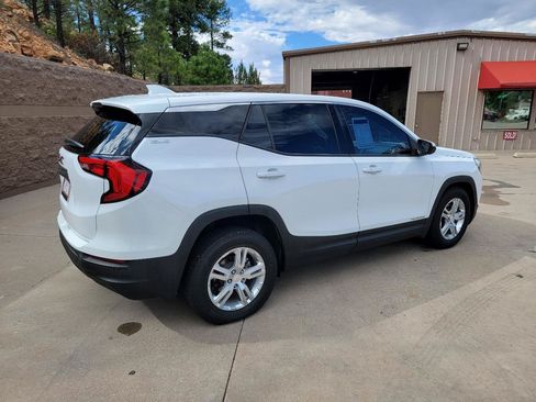Used 2019 GMC Terrain SLE FWD image 5
