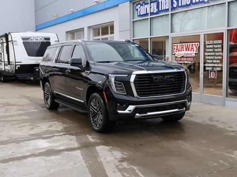 New 2025 GMC Yukon XL Elevation w/ LPO, Elevation Black Package image 2