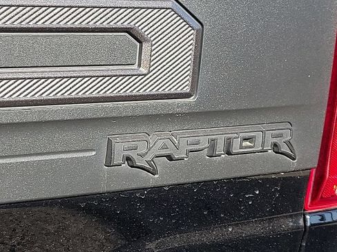 Used 2024 Ford F150 Raptor AWD/4WD image 9