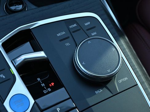 New 2026 BMW i4 xDrive40i w/ Parking Assistance Package image 19