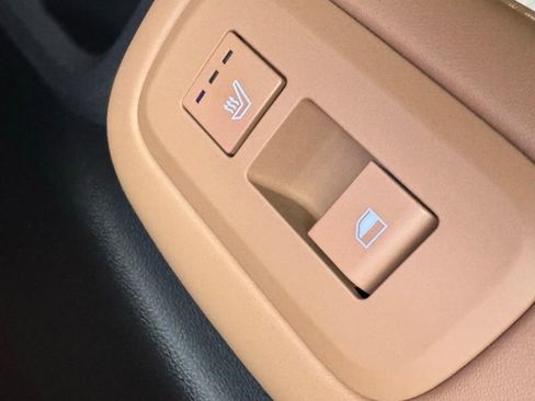 Certified 2025 Hyundai Santa Fe Limited image 29